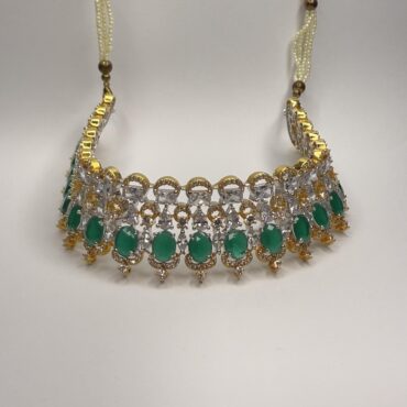 Emerald Grace Gold-Plated Choker Necklace